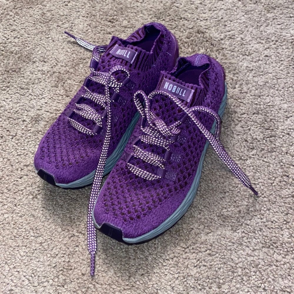 LIKE NEW No Bull Mulberry Knit Runners 9.5